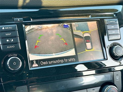 Used 2020 Nissan Rogue SL image 13