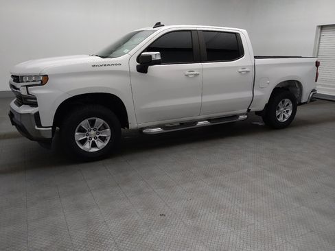 Used 2020 Chevrolet Silverado 1500 LT w/ Texas Edition image 2