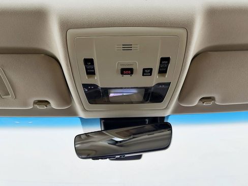 Used 2016 Lexus ES 350 w/ Navigation System Package FWD image 50