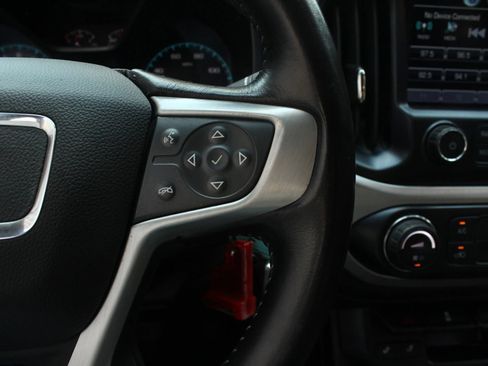 Used 2017 GMC Canyon SLT AWD/4WD image 30