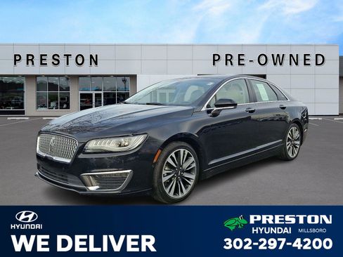 Used 2019 Lincoln MKZ Reserve image 1