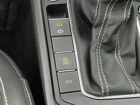 Used 2022 Volkswagen Jetta SE image 24