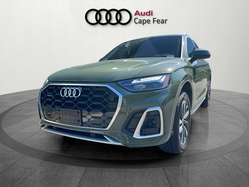 Used 2023 Audi Q5 2.0T Premium w/ Convenience Package AWD/4WD image 1