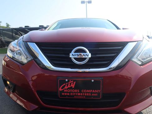Used 2016 Nissan Altima 2.5 SL w/ Moonroof Package FWD image 34