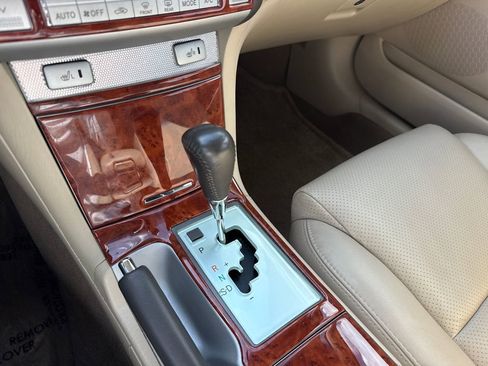 Used 2006 Toyota Solara SLE FWD image 22
