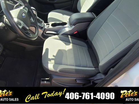 Used 2016 Ford C-MAX SE image 19