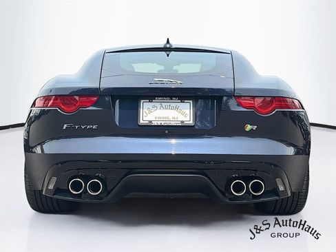 Used 2015 Jaguar F-TYPE R RWD image 6