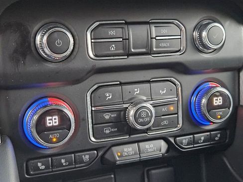 Used 2022 GMC Yukon XL SLT image 18