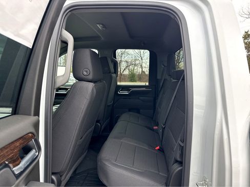New 2026 GMC Sierra 2500 SLE w/ SLE Value Package; image 7