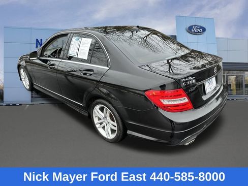 Used 2013 Mercedes-Benz C 300 4MATIC Sedan image 5