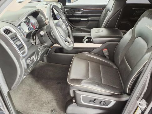 Used 2020 RAM 1500 Laramie AWD/4WD image 12