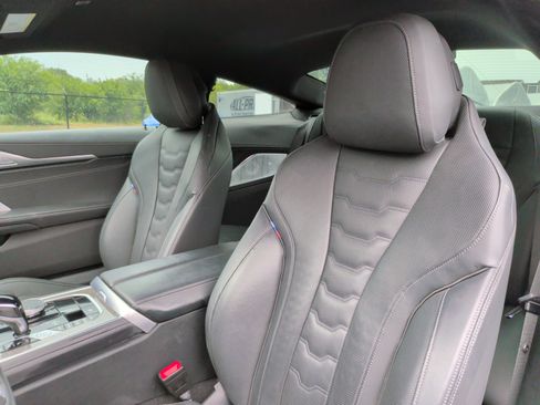Used 2024 BMW 840i xDrive Coupe AWD/4WD image 25