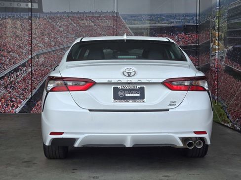 Certified 2021 Toyota Camry SE image 7