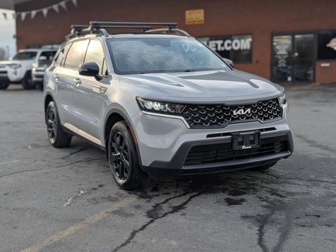 Used 2022 Kia Sorento S w/ Panoramic Sunroof Package image 13