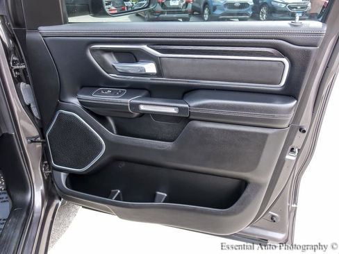Used 2023 RAM 1500 Laramie AWD/4WD image 26