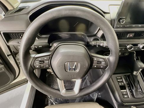Used 2024 Honda CR-V EX image 11