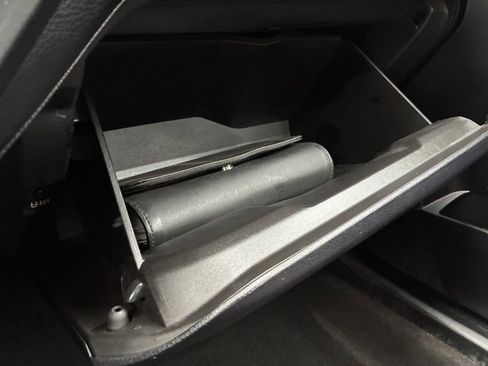 Used 2016 Toyota Corolla S image 13