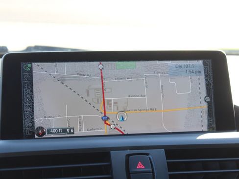 Used 2016 BMW M235i xDrive Coupe image 9