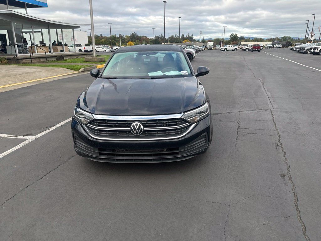 Used 2023 Volkswagen Jetta S FWD image 7