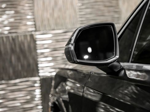 Used 2018 Audi Q7 3.0T Prestige image 33