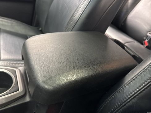 Certified 2021 Toyota Tacoma Limited image 32