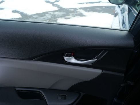 Used 2017 Honda Civic EX image 21