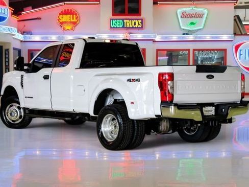 Used 2022 Ford F350 XL w/ STX Appearance Package AWD/4WD image 4