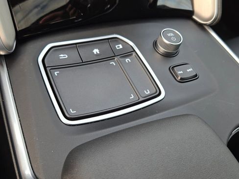 Certified 2025 Acura TLX w/ Technology Package image 30