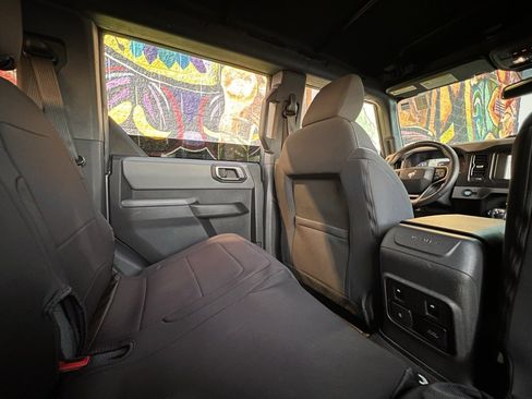 Used 2023 Ford Bronco Big Bend image 31