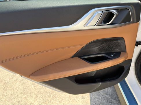 Used 2023 BMW i4 eDrive40 RWD image 9