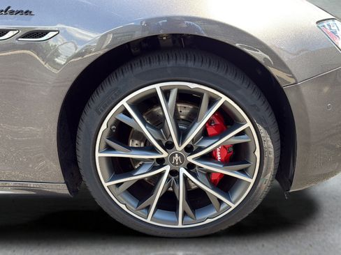 Used 2024 Maserati Ghibli Modena Ultima Q4 AWD/4WD image 13