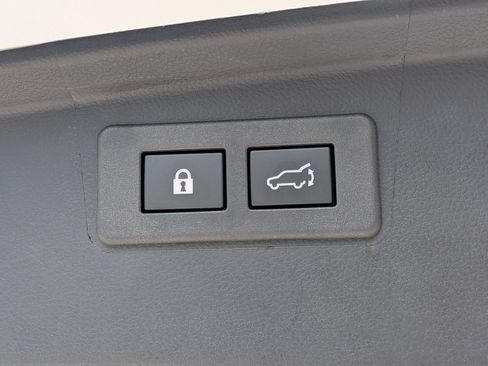 Certified 2025 Subaru Outback Touring XT AWD/4WD image 14