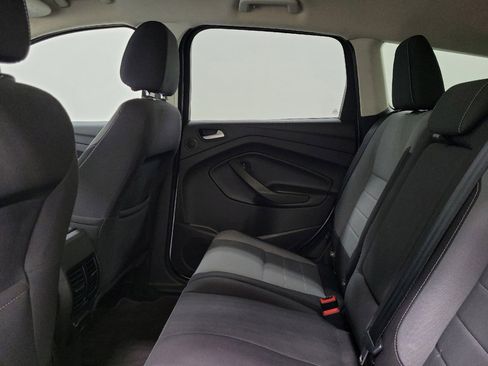 Used 2016 Ford Escape SE w/ Equipment Group 201A AWD/4WD image 18