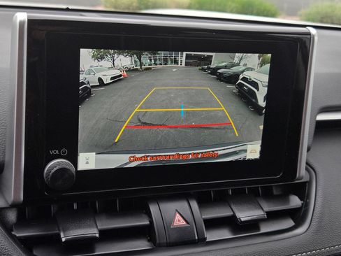 Certified 2025 Toyota RAV4 LE AWD/4WD image 14