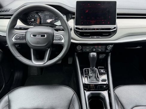 Used 2024 Jeep Compass Limited AWD/4WD image 13