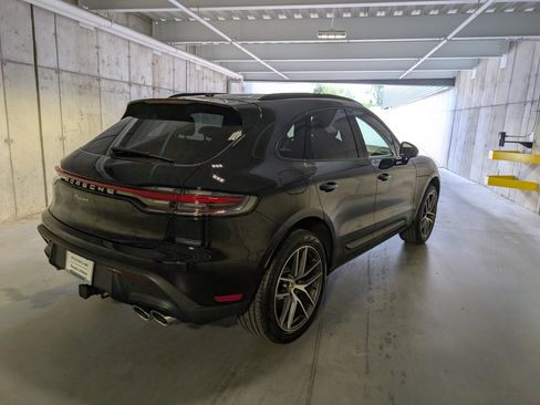 New 2025 Porsche Macan image 8