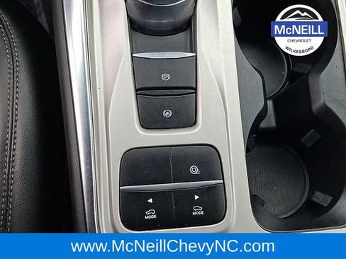 Used 2023 Ford Explorer XLT w/ Equipment Group 202A image 24