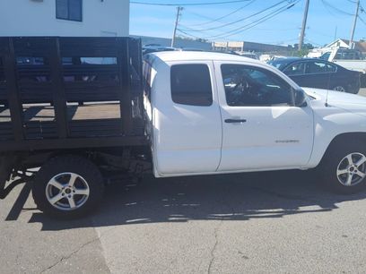 Used 2012 Toyota Tacoma 2WD Access Cab w/ Convenience Pkg