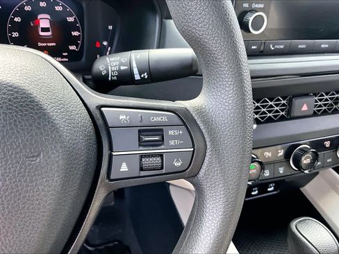 Used 2024 Honda Accord EX image 24