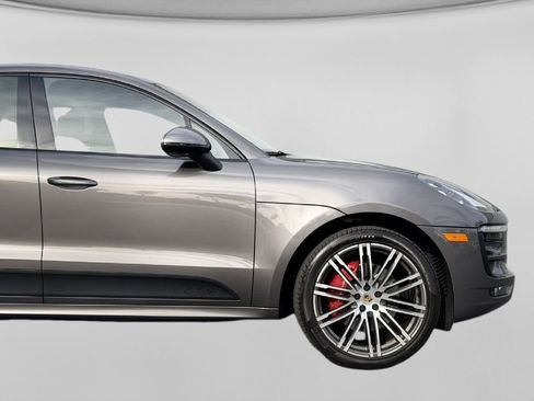 Used 2017 Porsche Macan GTS image 7