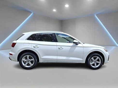 Used 2023 Audi Q5 2.0T Premium w/ Convenience Package AWD/4WD image 4