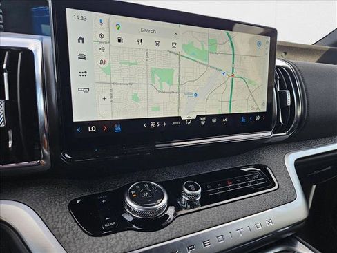 New 2025 Ford Expedition Tremor image 13