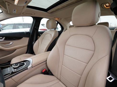 Used 2020 Mercedes-Benz C 300 4MATIC Sedan image 20