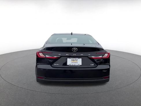 Used 2025 Toyota Camry LE image 11