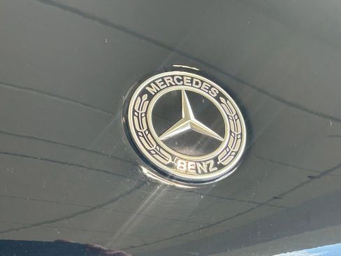 Used 2024 Mercedes-Benz GLE 450e 4MATIC image 22