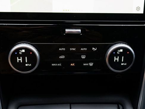 Used 2021 Land Rover Discovery S R-Dynamic AWD/4WD image 20