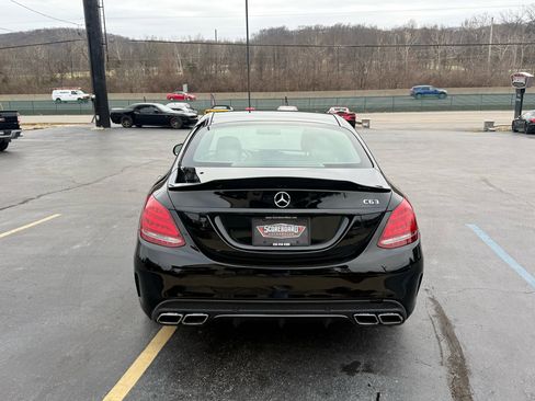 Used 2017 Mercedes-Benz C 63 AMG Sedan image 4