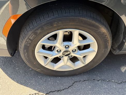 Used 2024 Kia Soul LX w/ LX Technology Package FWD image 6