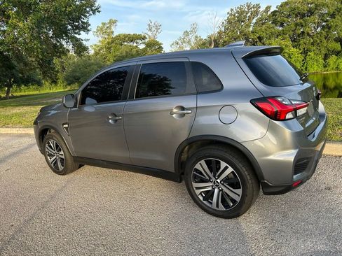 Used 2020 Mitsubishi Outlander Sport ES FWD image 4