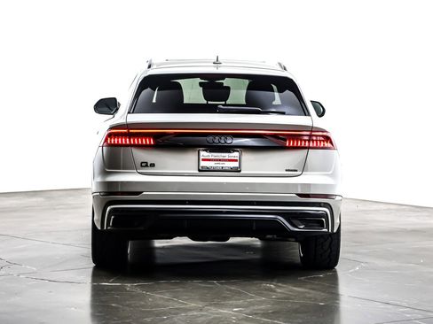 Used 2023 Audi Q8 Premium Plus w/ Premium Plus Package image 5